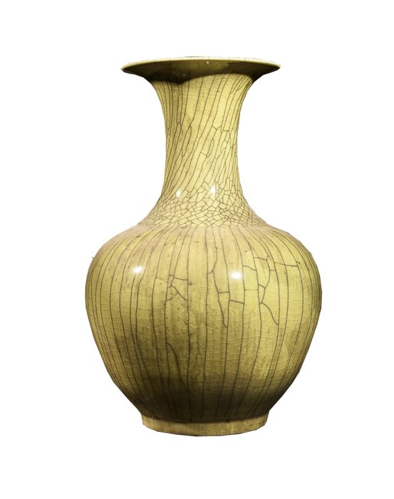 Традиционная китайская глазурованная ваза 