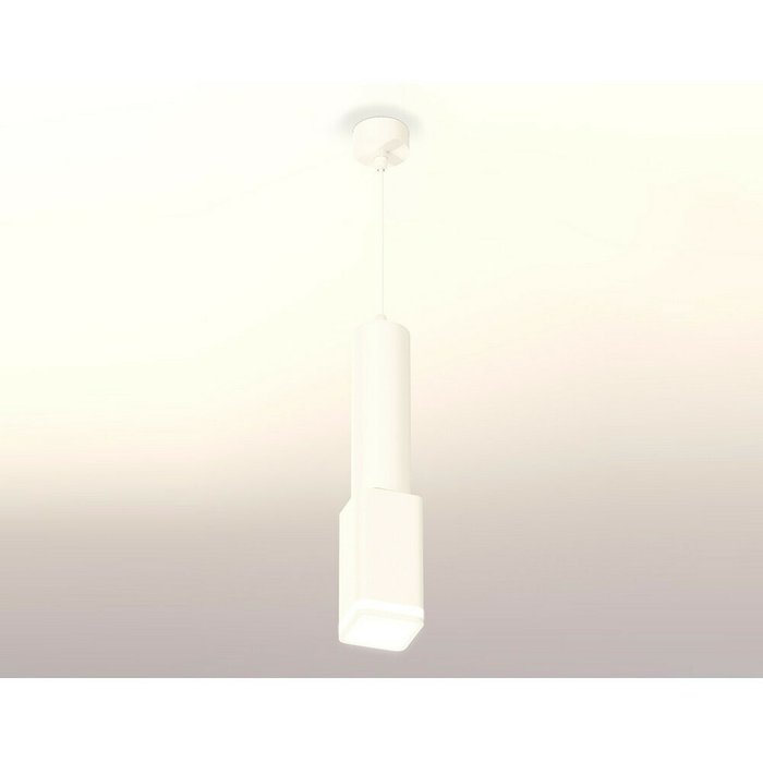 Люстра Ambrella Techno Spot XP7820002 - купить Подвесные светильники по цене 11200.0