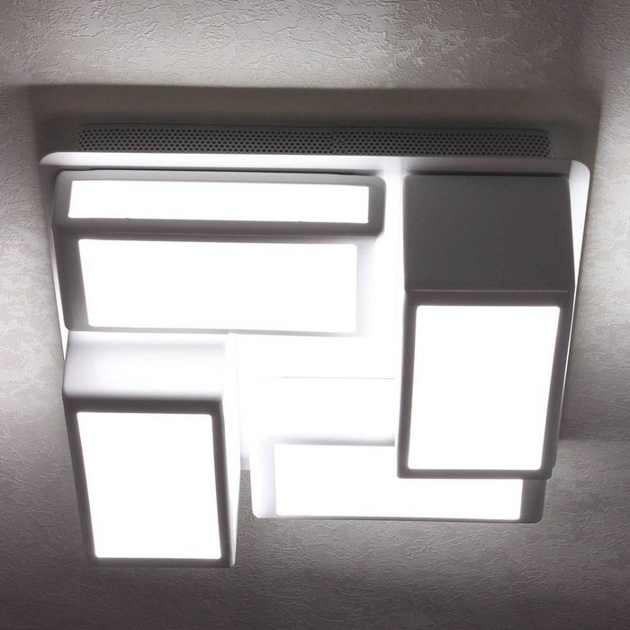 Потолочный светодиодный светильник Синто из металла со стеклянными плафонами