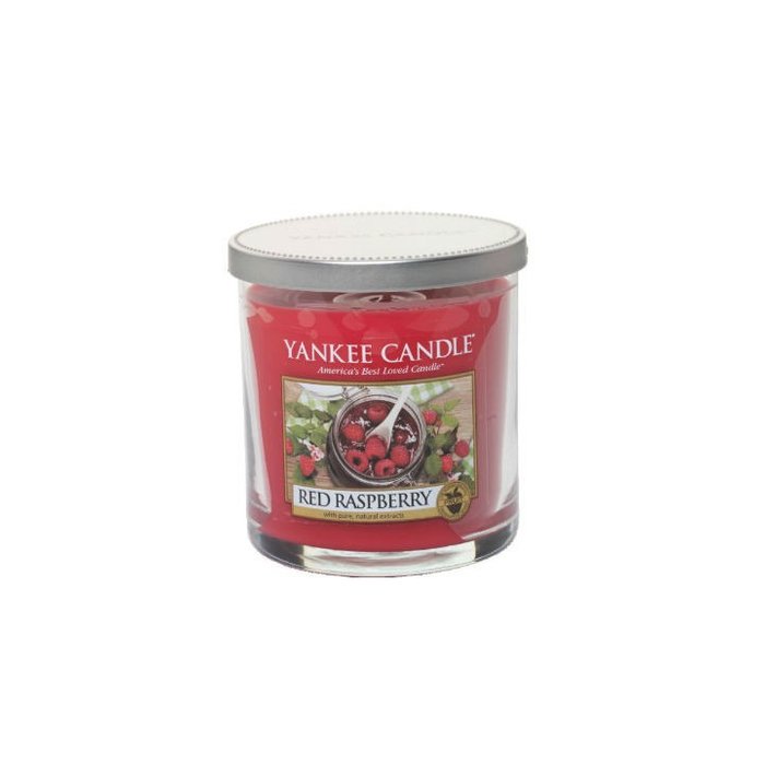 Ароматическая свеча в стакане Yankee Candle Red Raspberry / Красная малина