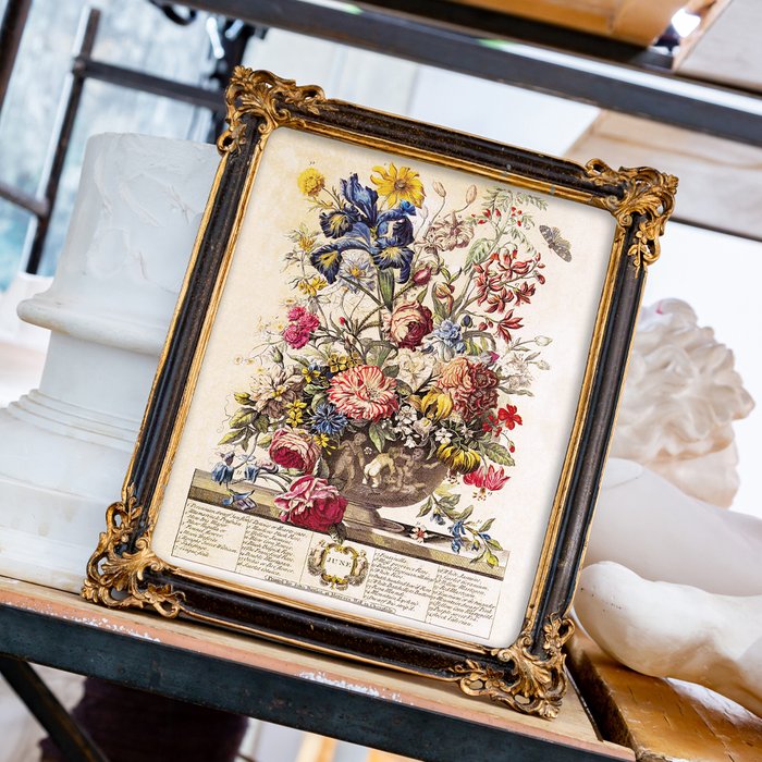 Репродукция на холсте 12 месяцев цветения, версия Июнь, в раме Селин - купить Картины по цене 3100.0