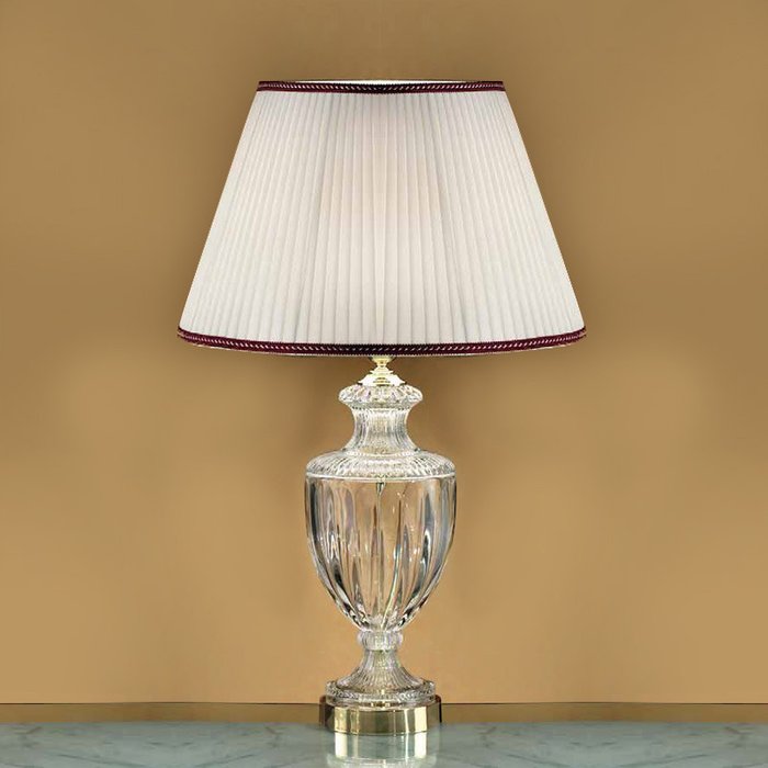 Настольная лампа Zonca с плиссированным текстильным абажуром белого цвета