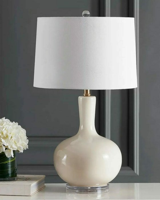 Настольная лампа Эверли бело-кремового цвета - лучшие Настольные лампы в INMYROOM