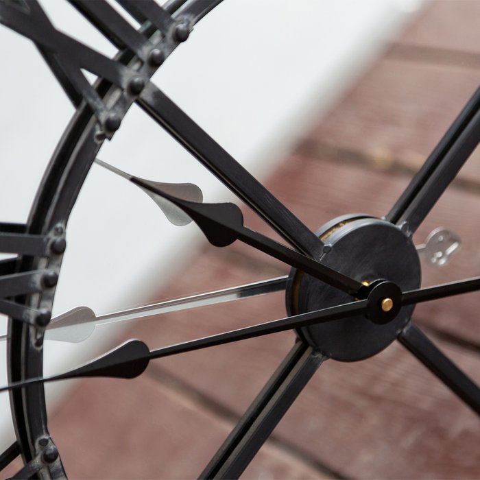 Часы зеркальные настенные Граф черного цвета - лучшие Настенные часы в INMYROOM Часы зеркальные настенные Граф черного цвета - лучшие Настенные часы в INMYROOM