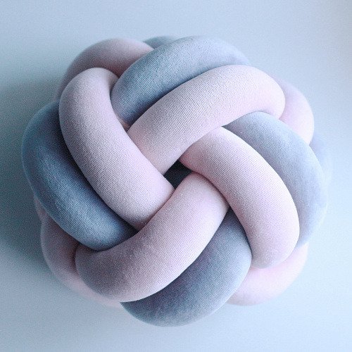 Подушка Узел серо-розовая - купить Декоративные подушки по цене 2643.0