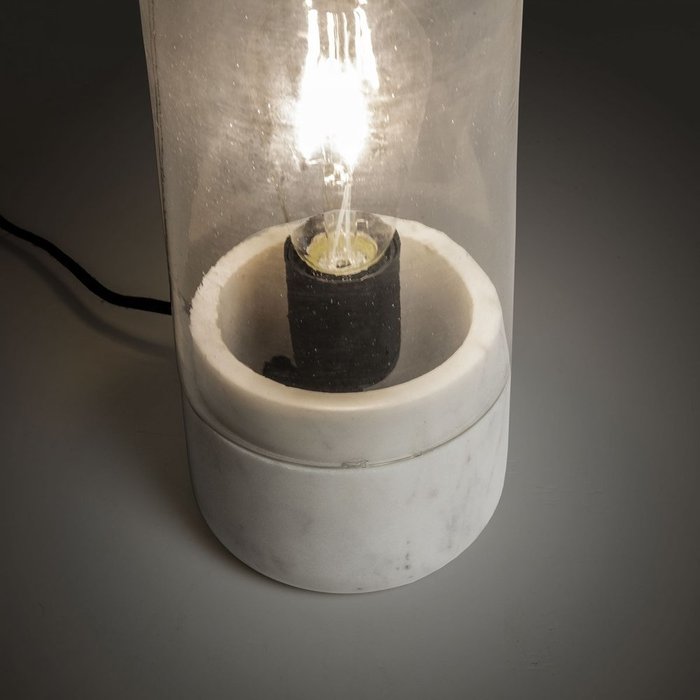  Настольная лампа Blomst из белого мрамора  - купить Настольные лампы по цене 8990.0