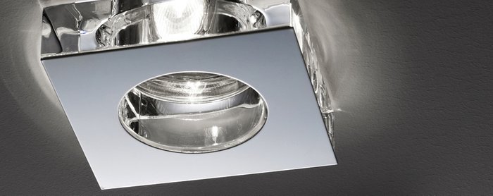 Встраиваемый светильник Fabbian FARETTI из прозрачного стекла с частичным покрытием хромового цвета  - купить Встраиваемые споты по цене 18360.0