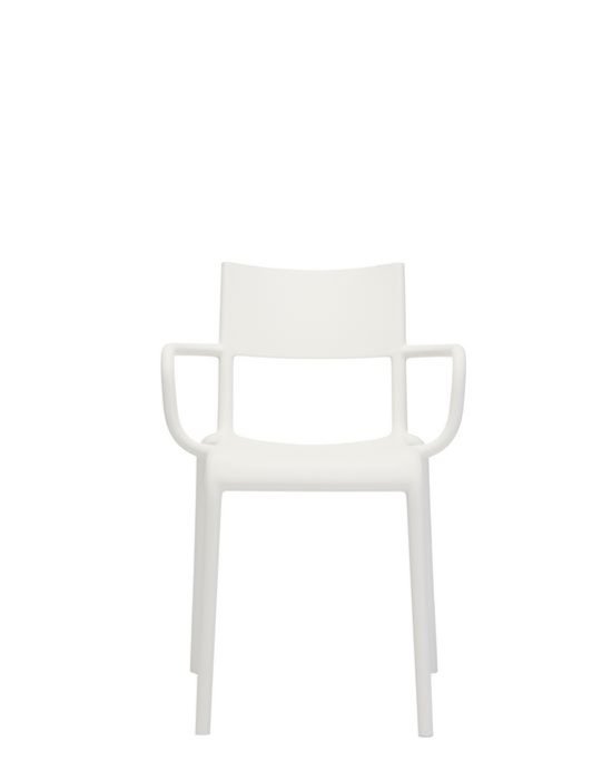 Стул Generic белого цвета - купить Обеденные стулья по цене 23985.0