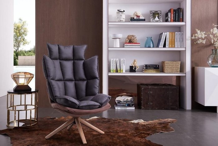 Вращающееся кресло коричневого цвета - купить Интерьерные кресла по цене 60100.0