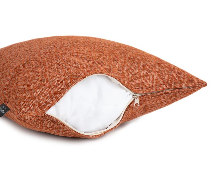 Декоративная подушка Zoom Rhombus Orange оранжевого цвета - лучшие Декоративные подушки в INMYROOM