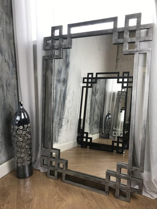 Зеркало Silver Rotonda цвета серебра - лучшие Настенные зеркала в INMYROOM