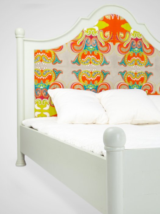 Кровать из дерева махагони 200x200  - купить Кровати для спальни по цене 174180.0