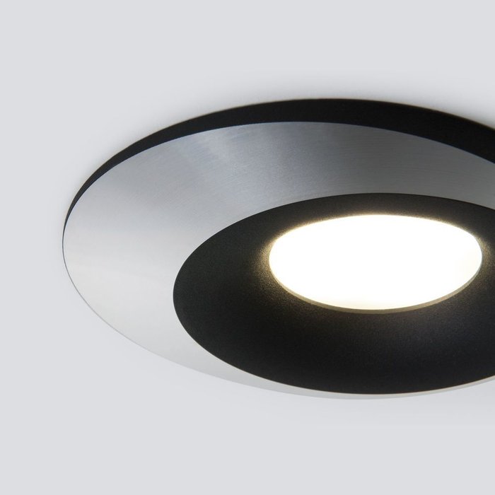 Встраиваемый точечный светильник с LED подсветкой 124 MR16 черный/серебро Starfa - лучшие Встраиваемые споты в INMYROOM
