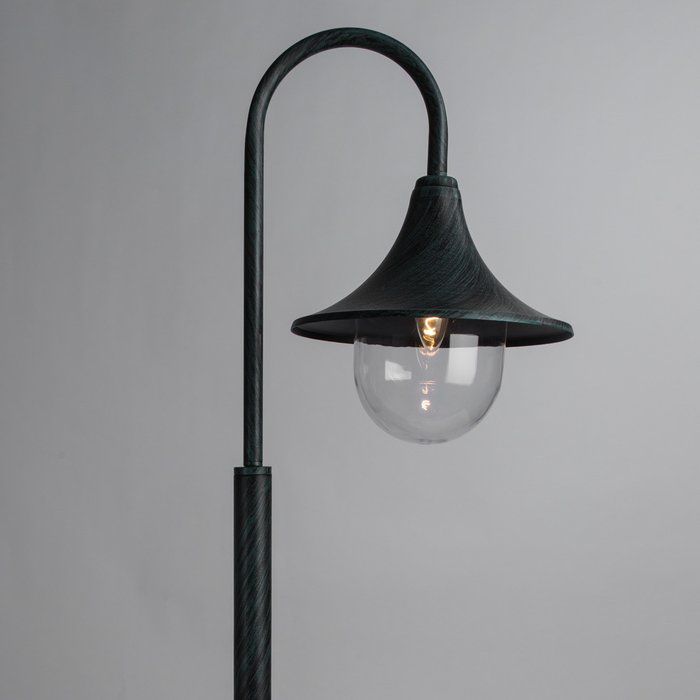 Уличный светильник Malaga из металла  - купить Наземные светильники по цене 5190.0