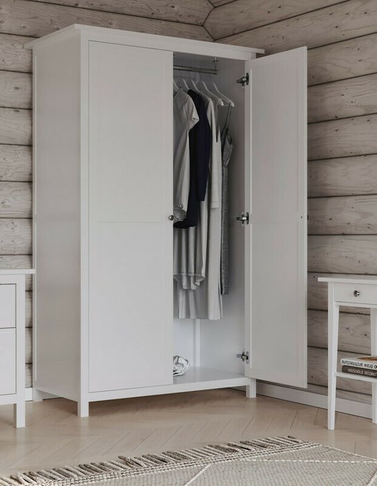 Шкаф двухдверный Кантри белого цвета - лучшие Шкафы распашные в INMYROOM