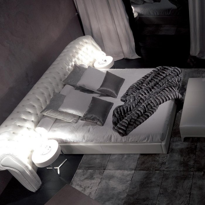 Кровать Alpha Omega бежевого цвета 180х200 - купить Кровати для спальни по цене 414000.0