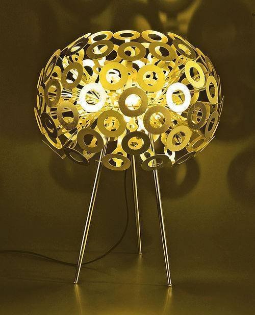 Настольная лампа Artpole "Pusteblume" Настольная лампа Artpole "Pusteblume"