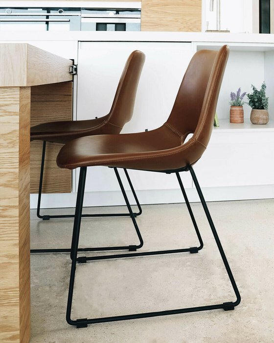 Стул ZIGGY светло-коричневого цвета - лучшие Обеденные стулья в INMYROOM