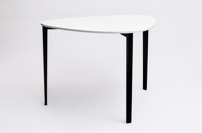 Стол обеденный Shell Compact черно-белого цвета - купить Обеденные столы по цене 27982.0