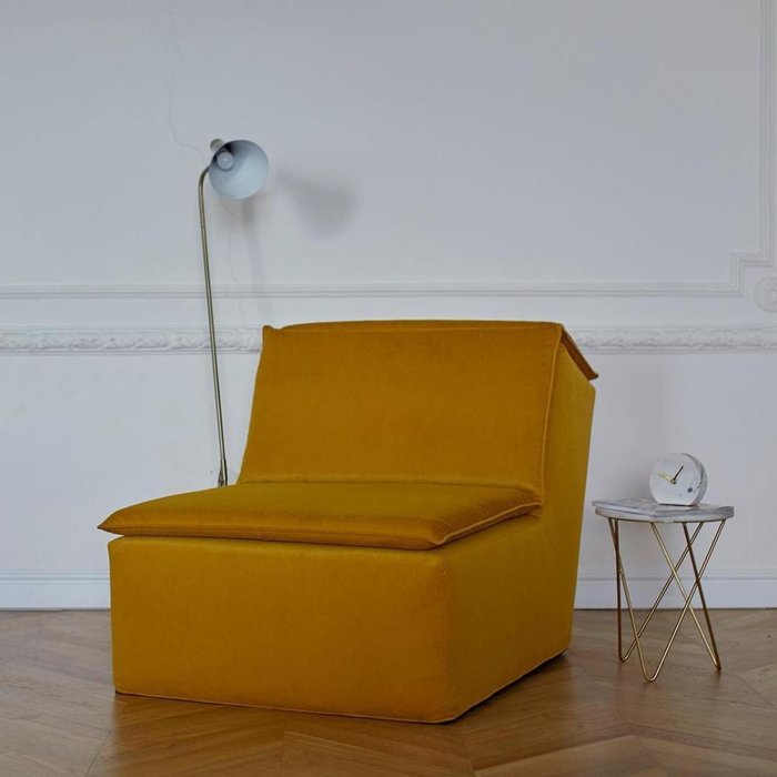 Кресло Gravity желтого цвета