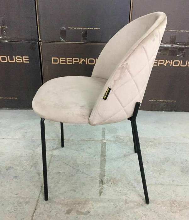 Стул бархатный Дижон бежевого цвета - купить Обеденные стулья по цене 6900.0