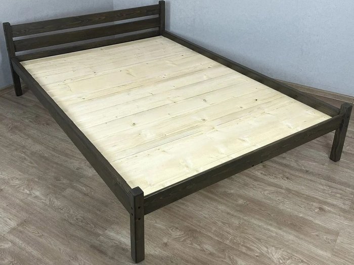 Кровать Классика сосновая сплошное основание 140х200 цвета венге - купить Кровати для спальни по цене 15509.0