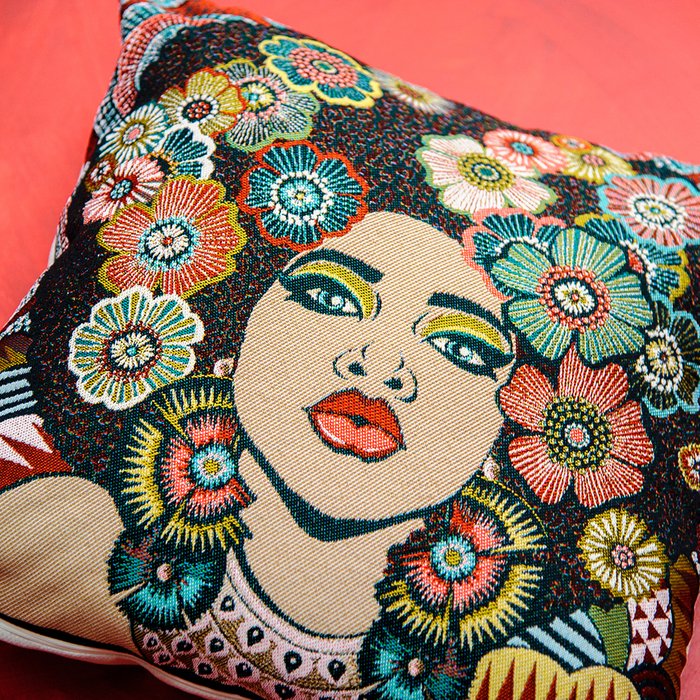 Арт-подушка Судьба со съемным чехлом  - купить Декоративные подушки по цене 3000.0