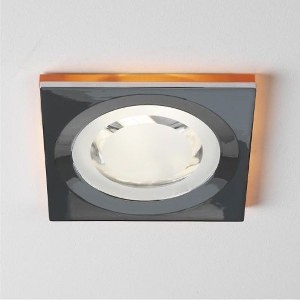 Встраиваемый светильник Ole Nickel Amber из метакрилата янтарного цвета - купить Встраиваемые споты по цене 2460.0