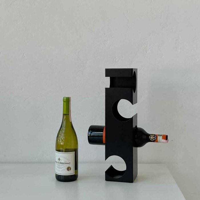 Декоративная подставка для бутылок Wine Matrix черного цвета - купить Аксессуары для кухни по цене 7320.0