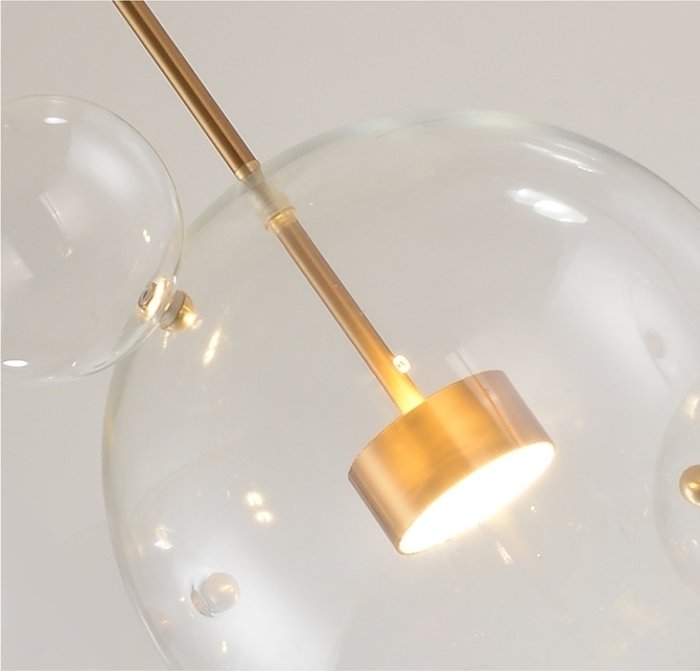Подвесной светильник Bolle из шести стеклянных шаров - купить Подвесные светильники по цене 32570.0