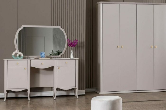 Столик туалетный Нео Классика белого цвета с зеркалом - лучшие Туалетные столики в INMYROOM