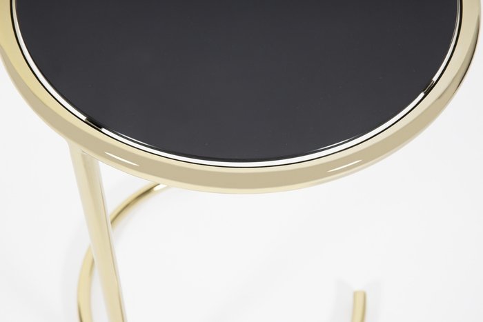 Приставной столик Lead S золотого цвета - купить Кофейные столики по цене 20390.0