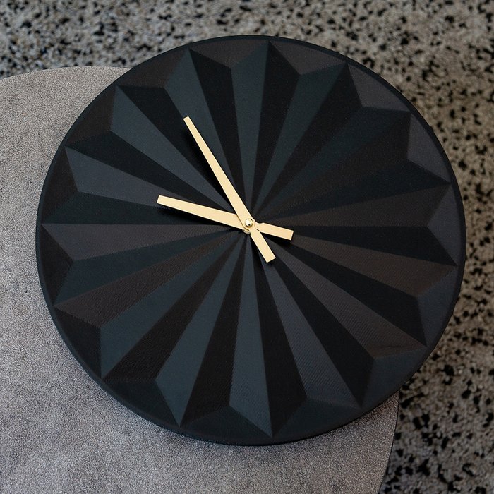 Часы настенные Клаус черного цвета - купить Часы по цене 5500.0