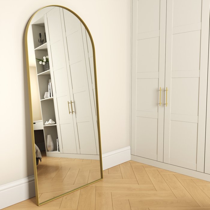 Дизайнерское большое настенное зеркало Arkis L в тонкой раме золотого цвета - купить Настенные зеркала по цене 24900.0