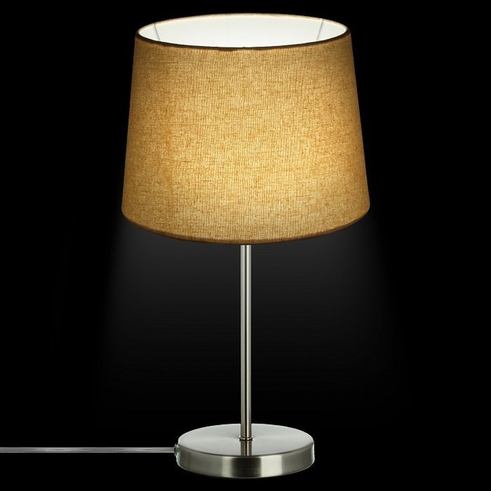 Настольная лампа с бежевым матовым абажуром - купить Настольные лампы по цене 1820.0