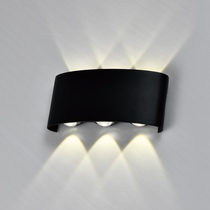 Светодиодный настенный светильник Madison черного цвета - лучшие Бра и настенные светильники в INMYROOM