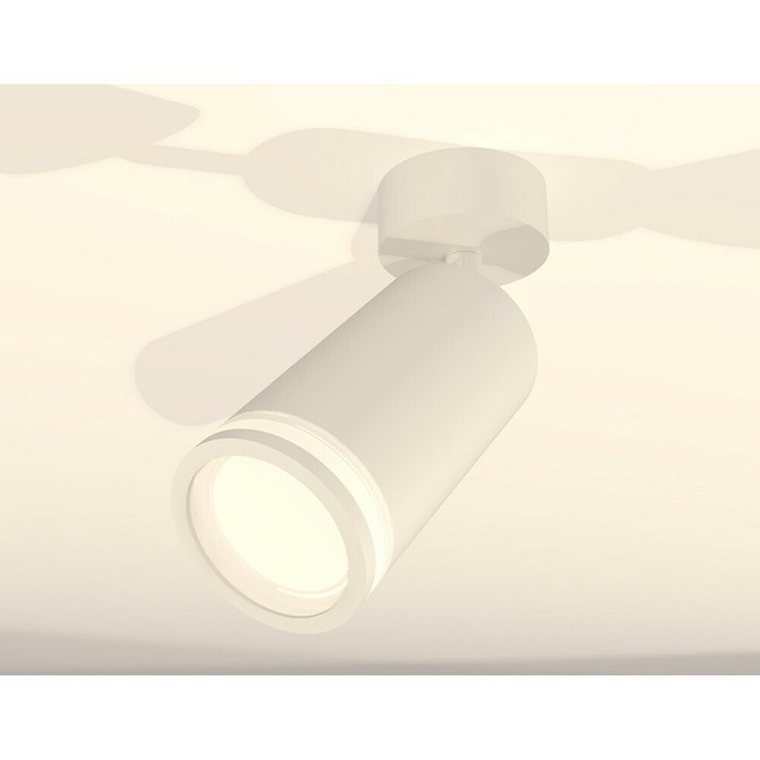 Светильник точечный Ambrella Techno Spot XM6322013 - купить Накладные споты по цене 4265.0