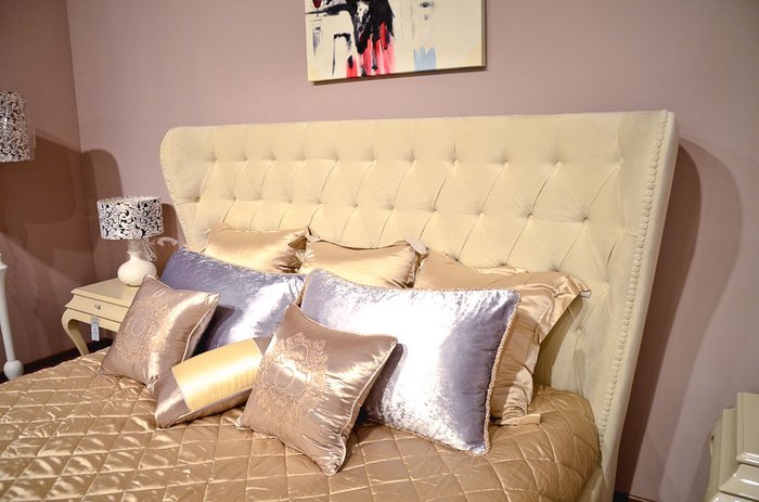 Кровать Mestre бежевого цвета 180х200  - купить Кровати для спальни по цене 183840.0