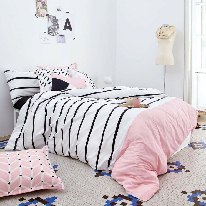 Пододеяльник Blanc Blush 220х240 бело-розового цвета - лучшие Пододеяльники в INMYROOM