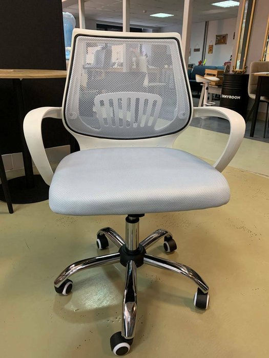 Кресло офисное Ergoplus серого цвета - купить Офисные кресла по цене 6090.0