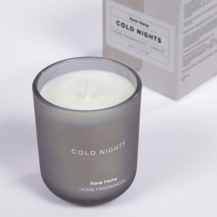 Ароматическая свеча Cold Nights серого цвета - купить Свечи по цене 1490.0 Ароматическая свеча Cold Nights серого цвета - купить Свечи по цене 1490.0