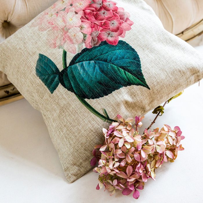 Декоративная подушка «Цветочный ноктюрн», версия 10 - купить Декоративные подушки по цене 1800.0