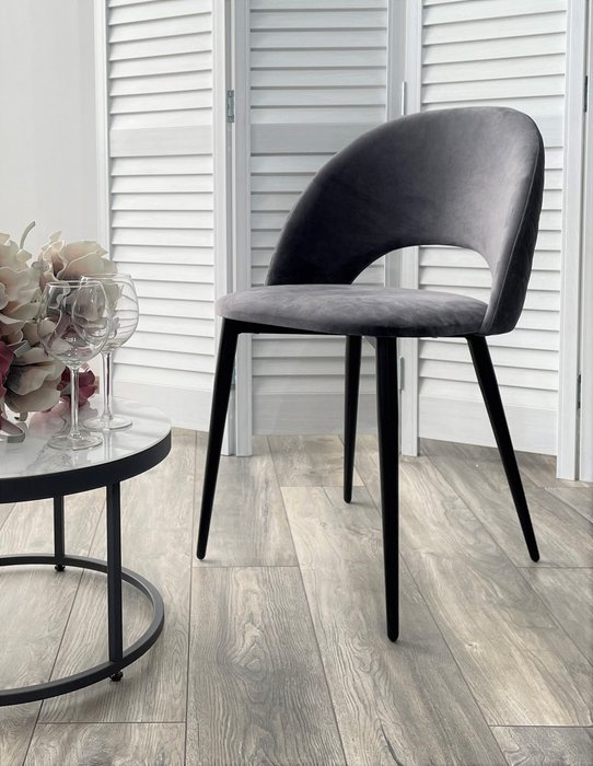 Стул Mах серого цвета - купить Обеденные стулья по цене 7500.0