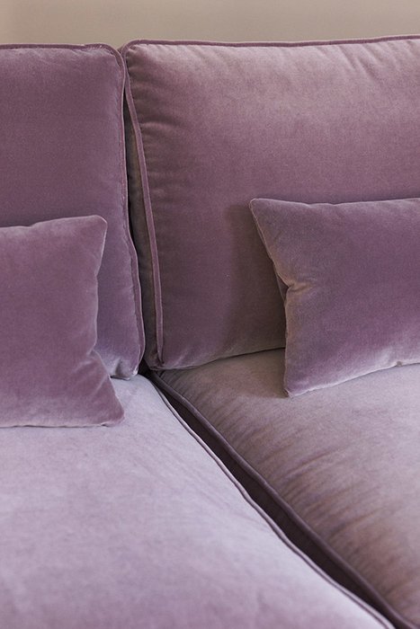 Угловой диван Moby пурпурного цвета - лучшие Угловые диваны в INMYROOM