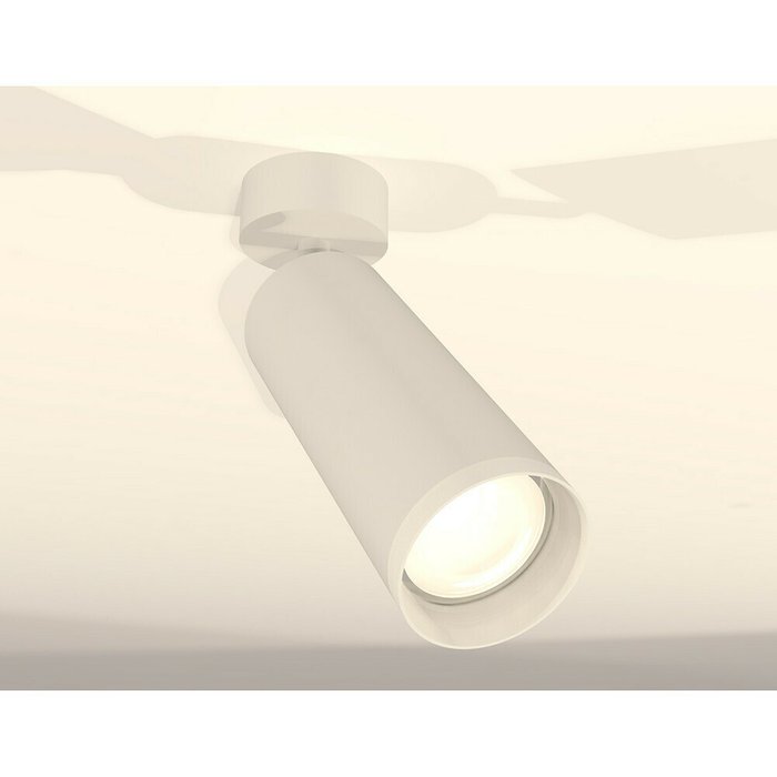 Светильник точечный Ambrella Techno Spot XM6342010 - купить Накладные споты по цене 4680.0