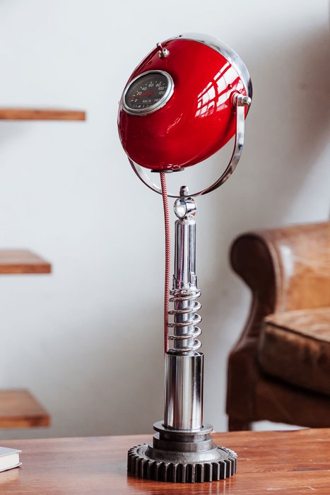Настольная лампа MotoSpring Gear Red - купить Настольные лампы по цене 21400.0