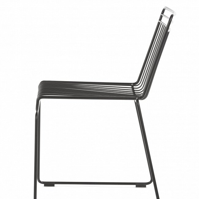 Стул из стали черного цвета  - купить Обеденные стулья по цене 6077.0