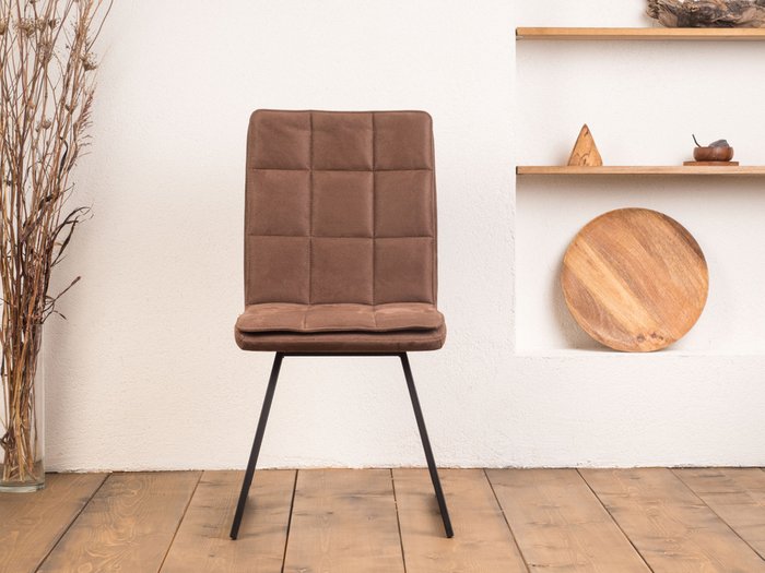 Стул Gidor коричневого цвета с черными ножками - купить Обеденные стулья по цене 8590.0