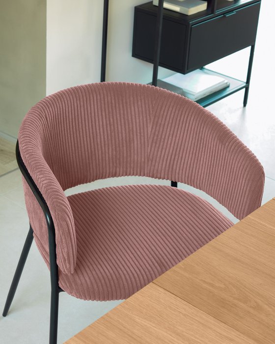 Стул Konnie розового цвета - купить Обеденные стулья по цене 42990.0