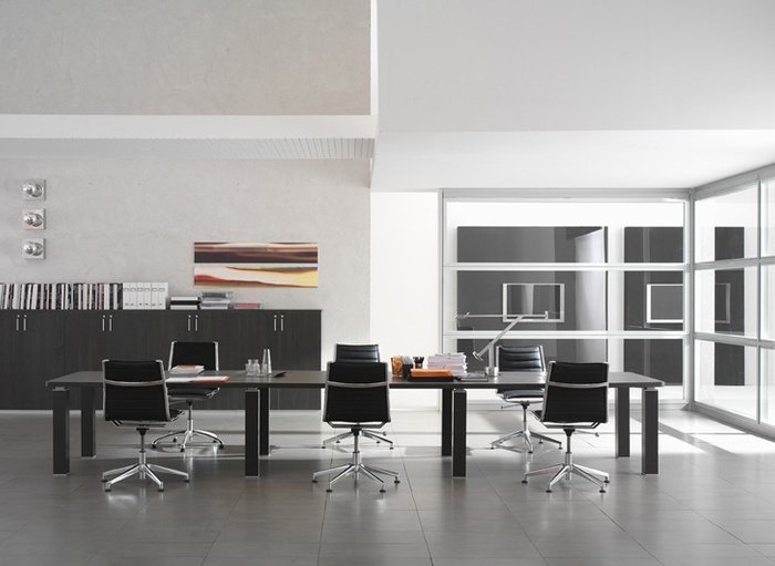 Дизайнерский стол Tao для переговоров - лучшие Офисные столы в INMYROOM